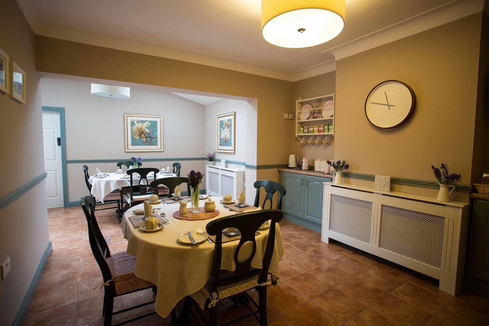 더블린 Almanii B&B 외부 사진