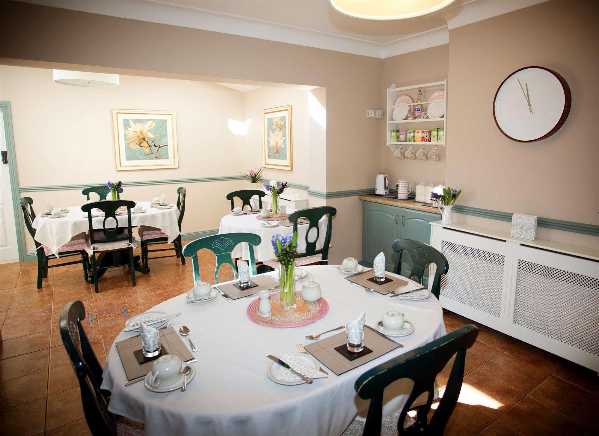 더블린 Almanii B&B 외부 사진